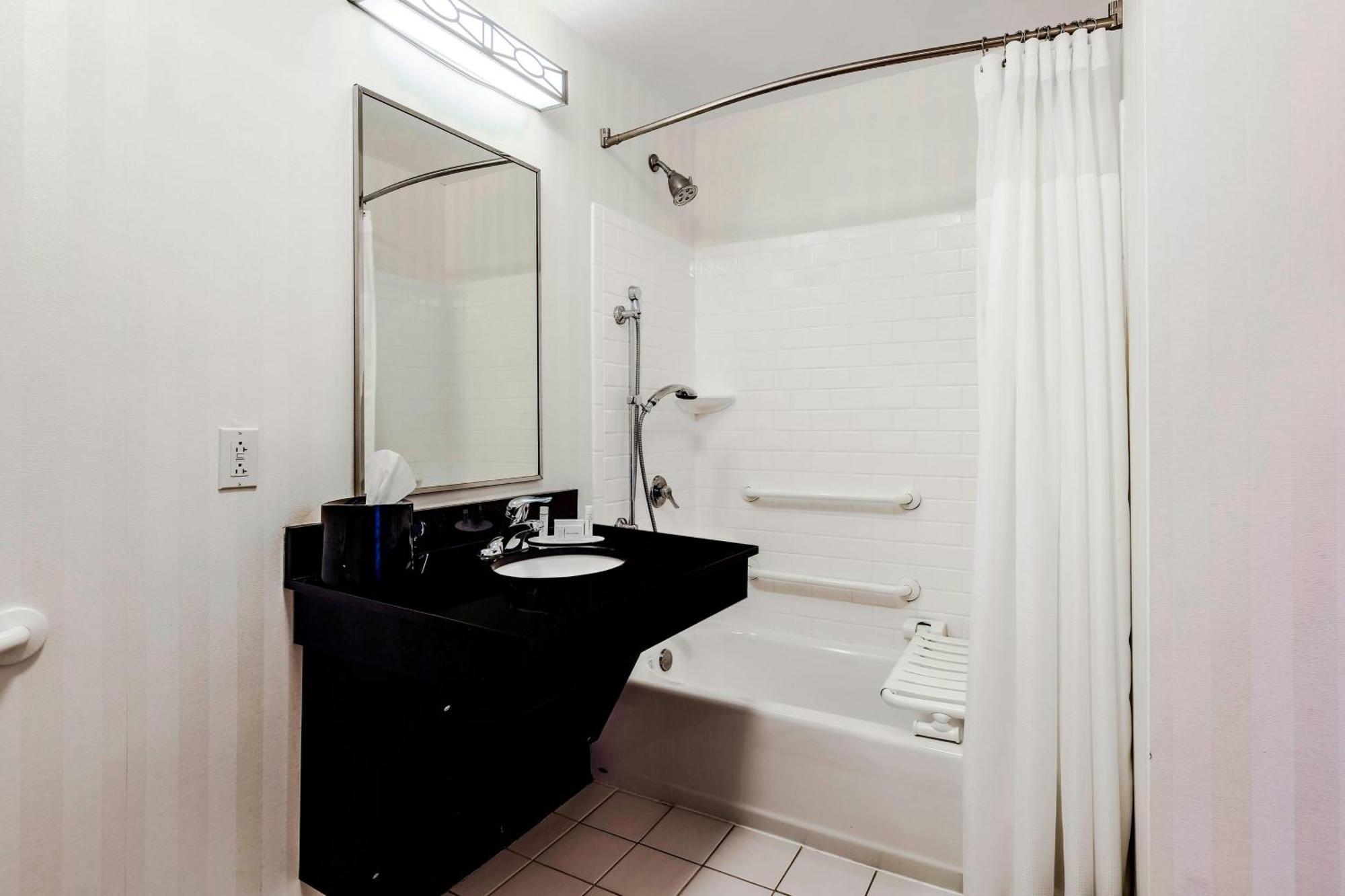 Hotel Fairfield By Marriott Wilkes-Barre Exteriér fotografie